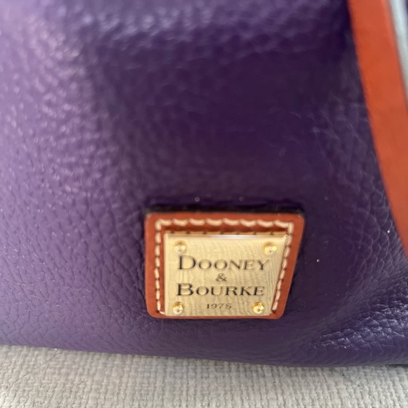 Dooney & Bourke Purple Leather Bucket Bag.NWOT! - Picture 3 of 12